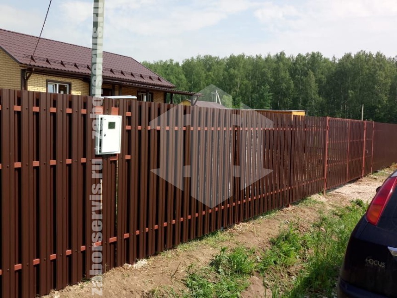 Евроштакетник в шахматном порядке 6 соток