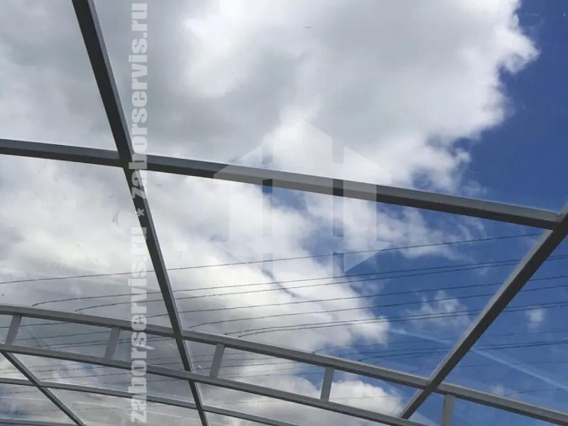 Навес из монолитного поликарбоната пример 5