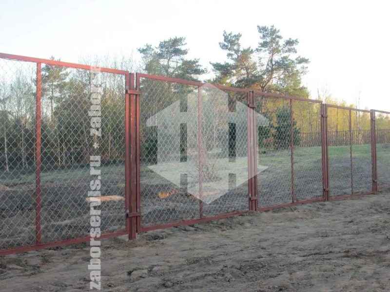 Забор из сетки рабицы в натяг секционный 90 метров