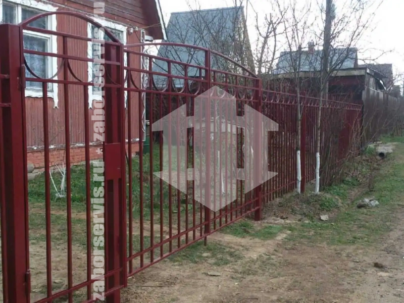 Сварной забор с распашными воротами 40 метров