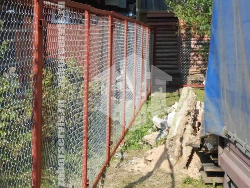 Забор из сетки рабицы секциями 64 метра