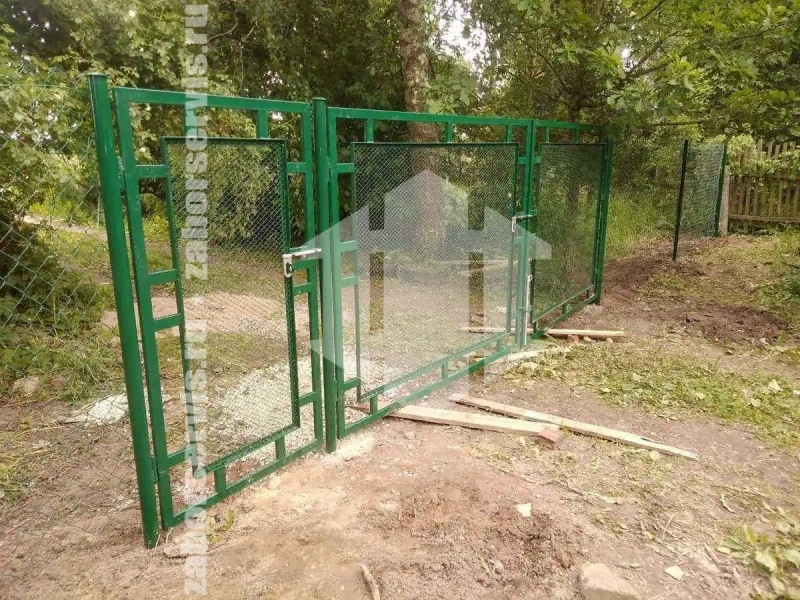 Забор из сетки рабицы с проволокой 91 метр