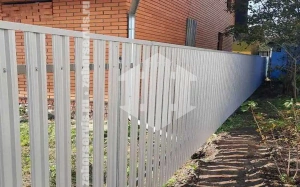 Забор из металлического штакетника оцинкованный 50 метров