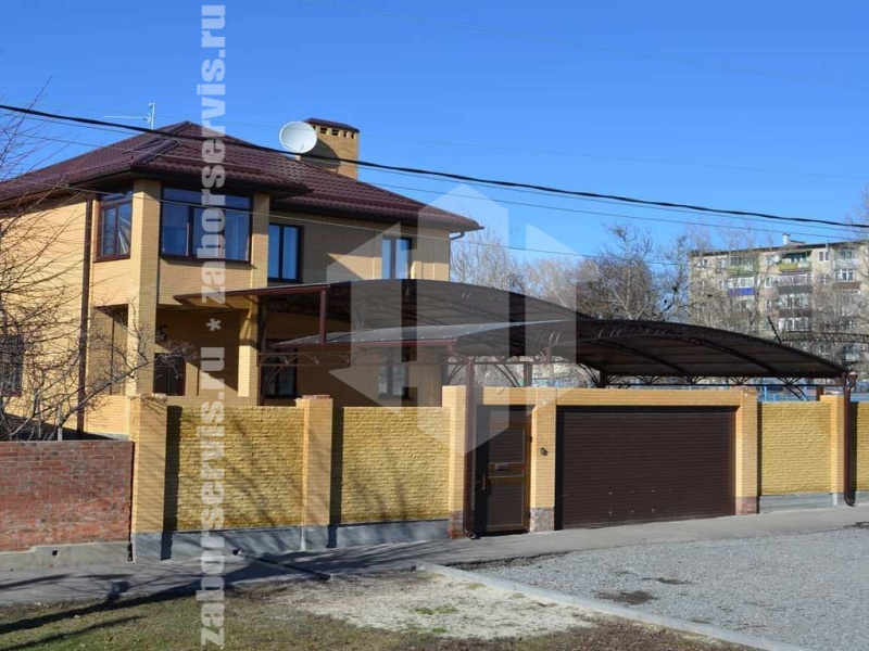 Навес для дома пример 11