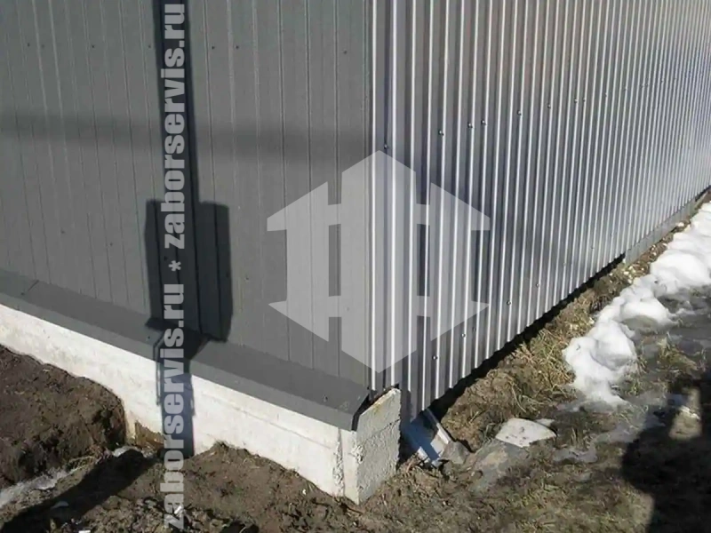 Забор из профнастила 64 метра серый